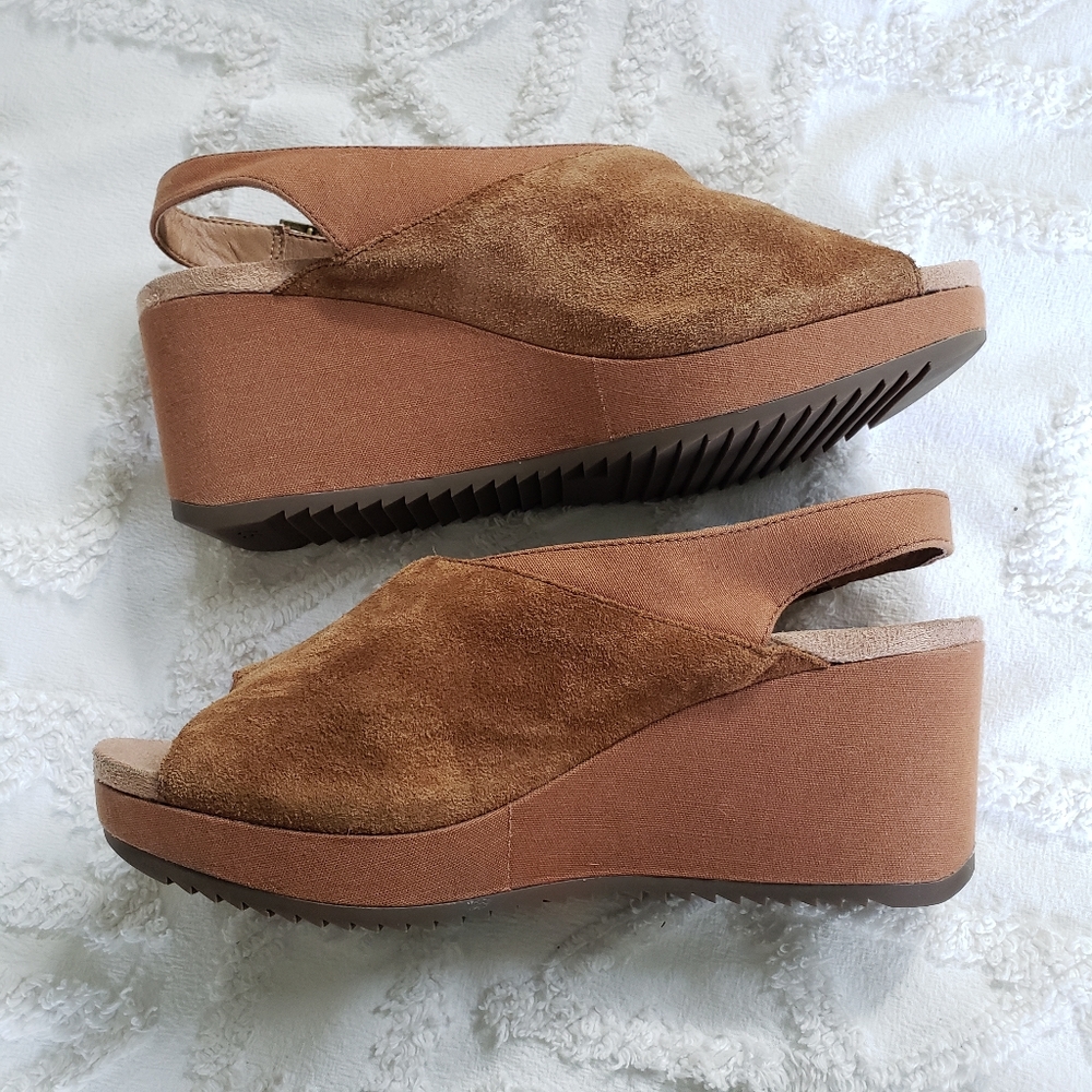 Vionic Camel Platform Wedges - image 2